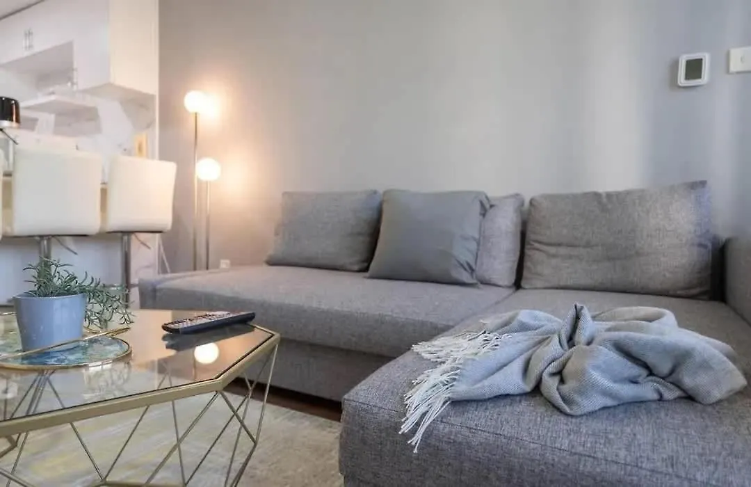 Stunning 2 Bed Great Metro Access Apartamento Dubai Emirados Árabes Unidos